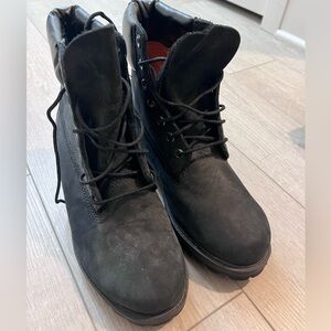 Men’s Black Timberland Boots Size 8